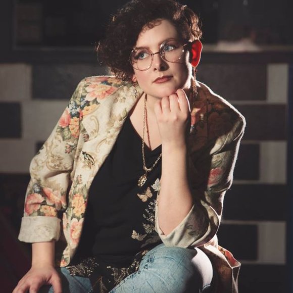 Meet your Posher, Julia - Picture 8 of 8